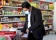   بازدید رییس اتحادیه صنف لبنیات دشتستان از سوپر مارکت های خسارت دیده شهر وحدتیه+ تصاویر 